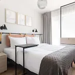 Hotel Oru Hub - Handwritten Collection