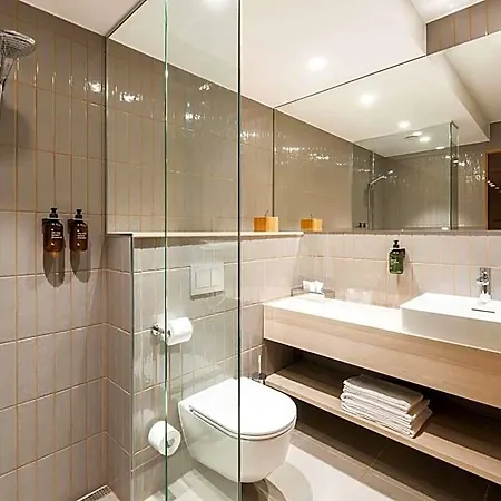 Hotel Oru Hub - Handwritten Collection 4*