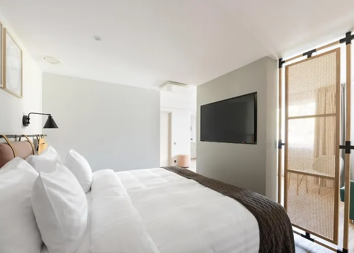 Oru Hub - Handwritten Collection 4* تالين