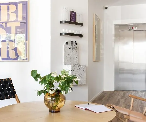 Oru Hub - Handwritten Collection