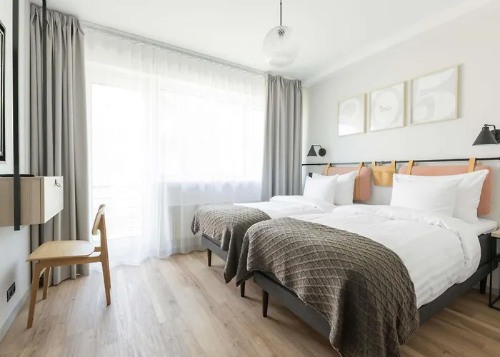 Oru Hub - Handwritten Collection Talin