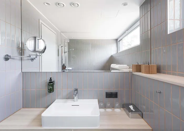 Oru Hub - Handwritten Collection Hotel