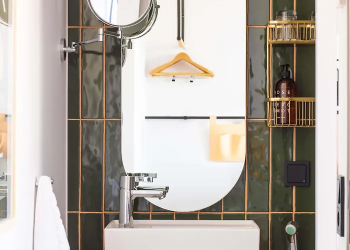 Oru Hub - Handwritten Collection