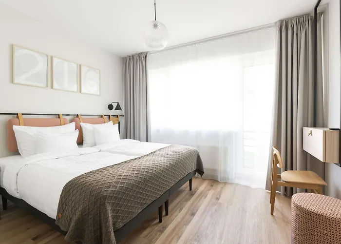 Oru Hub - Handwritten Collection 塔林