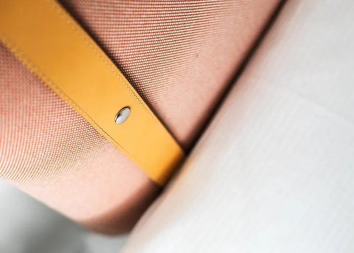 Oru Hub - Handwritten Collection 塔林